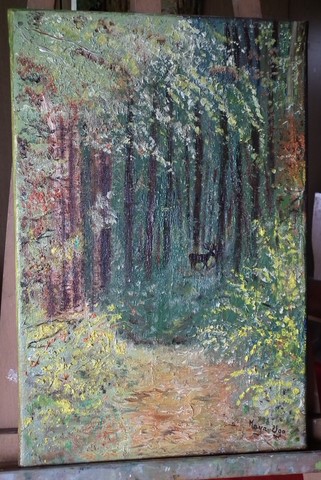 Cerf en sous-bois